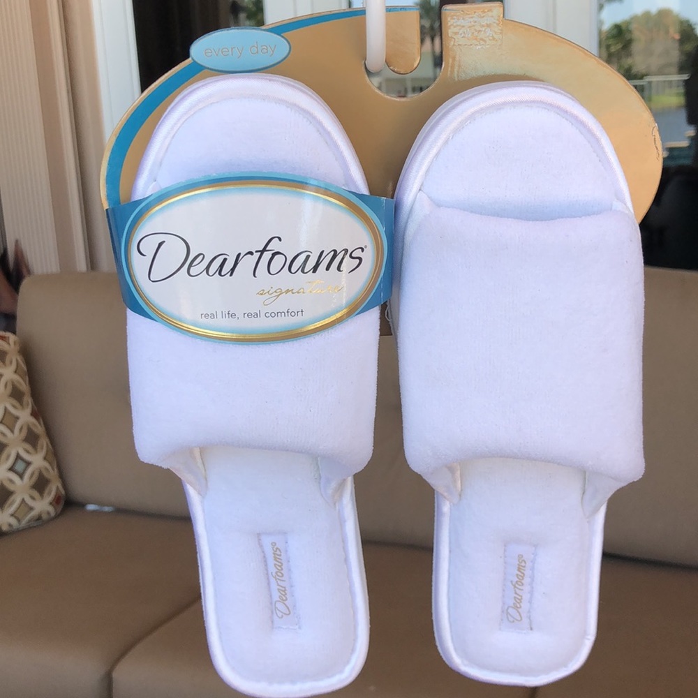 Dearform Signature White Slipper
